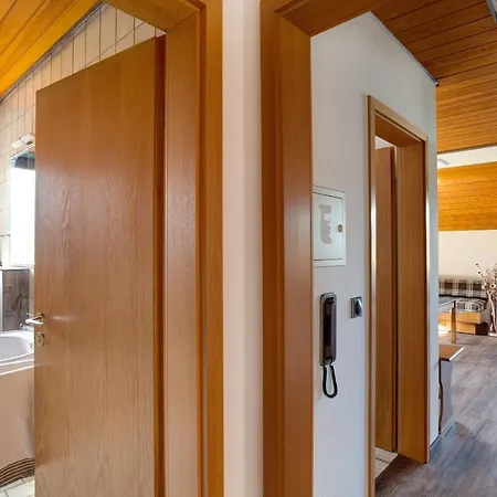 Apartment Haus Erika 2 *