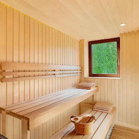 Apartment Haus Erika 2 *